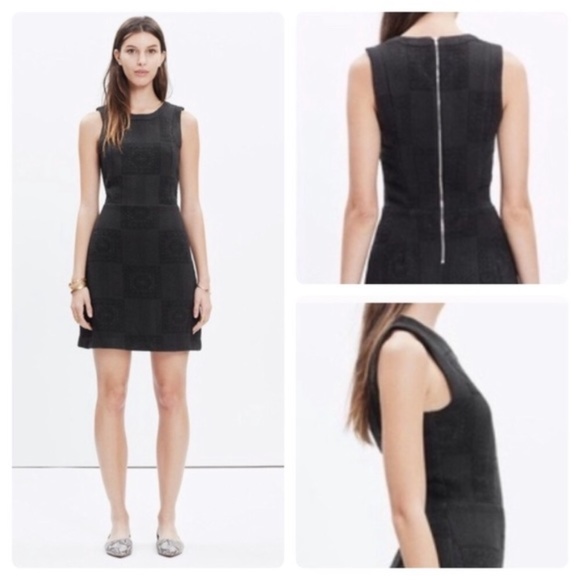 Madewell Textured Afternoon Jacquard Flared Dress - Picture 11 of 12